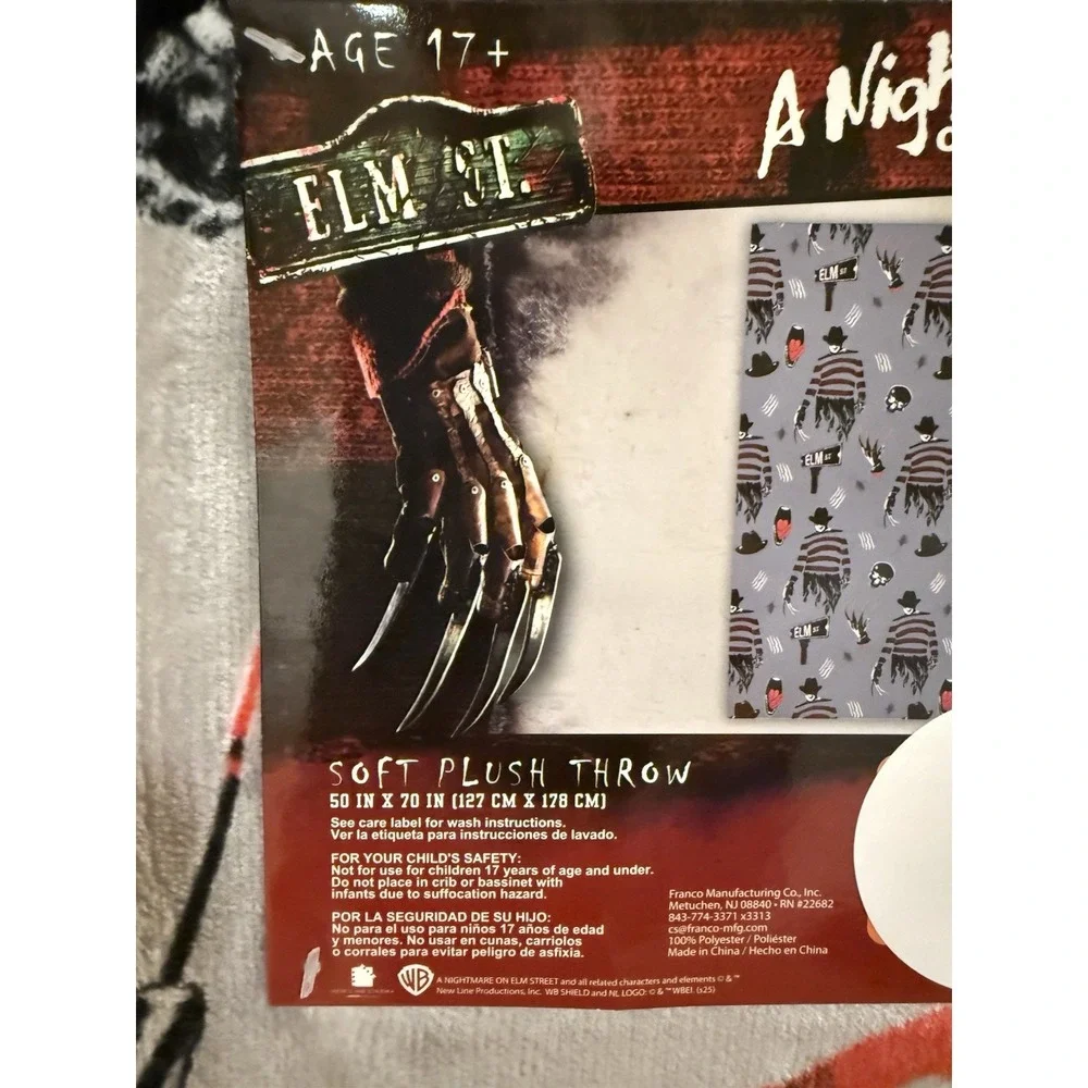 A Nightmare On‎ Elm Street Soft Plush Throw Blanket 50x70 NWT Horror Halloween